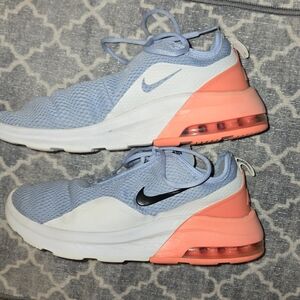 Womens size 11 Nike. Good condition. Only worn a month.